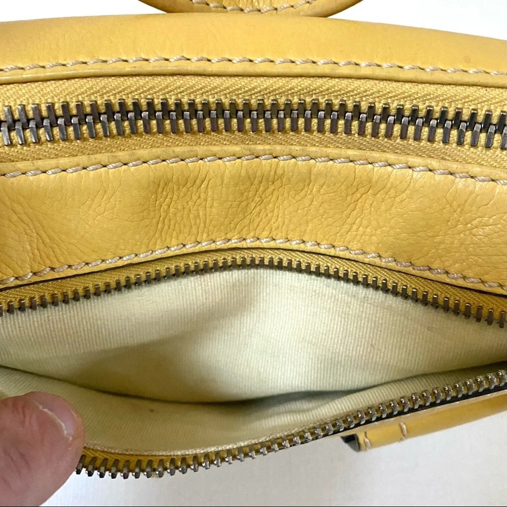 MARC JACOBS YELLOW LEATHER BAG - Picture 11 of 17